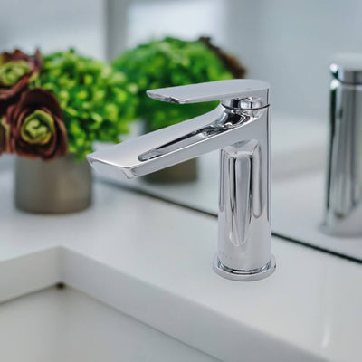 Ibiza 1 handle single hole Bathroom Faucet with drain assembly in Chrome finish Ibiza 1 handle single hole Bathroom Faucet with drain assembly in Chrome finish