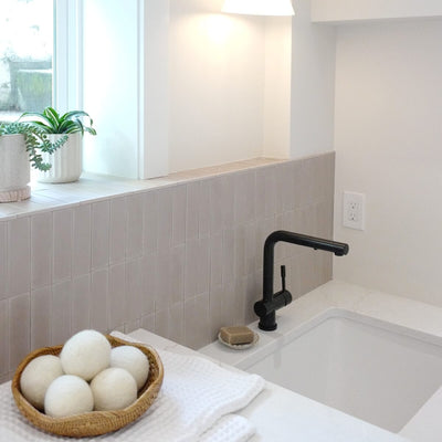 Nassau Stainless Steel 1 Handle Pull-Out Swivel Kitchen Faucet with PVD Finish Includes Baseplate in Steel Black finish Nassau Stainless Steel 1 Handle Pull-Out Swivel Kitchen Faucet with PVD Finish Includes Baseplate in Steel Black finish