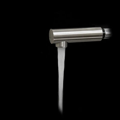 Nassau - Stainless Steel Pull-Out Kitchen Faucet (Aerated spray head) in All finish Nassau - Stainless Steel Pull-Out Kitchen Faucet (Aerated spray head) in All finish