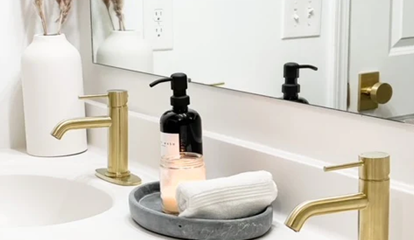 Tiana Kay Walter - The Ultimate Faucets