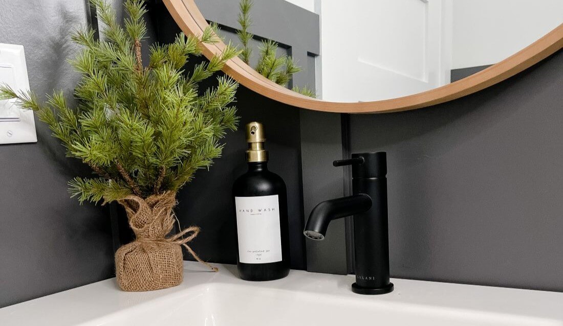 matte black bathroom faucet