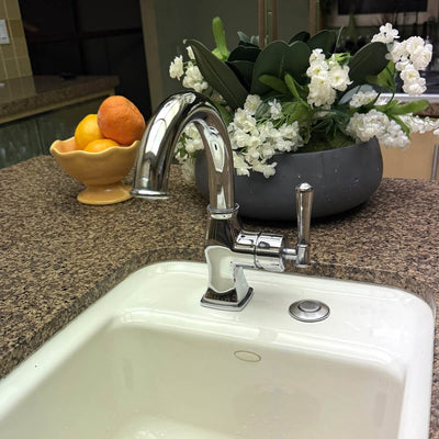 Aurora 1 Handle Single Hole Brass Bathroom Faucet with drain assembly in Chrome finish