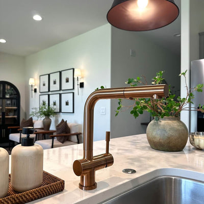 Nassau Stainless Steel 1 Handle Pull-Out Swivel Kitchen Faucet with PVD Finish Includes Baseplate in Rose Gold finish