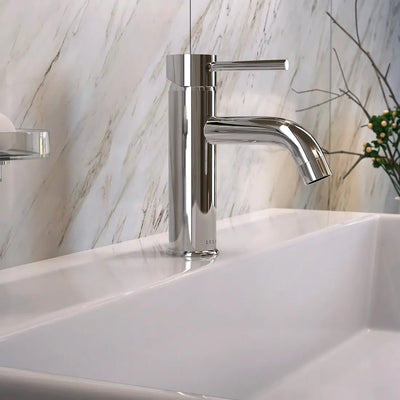 St. Lucia - Single Hole Bathroom Faucet with drain assembly inChrome